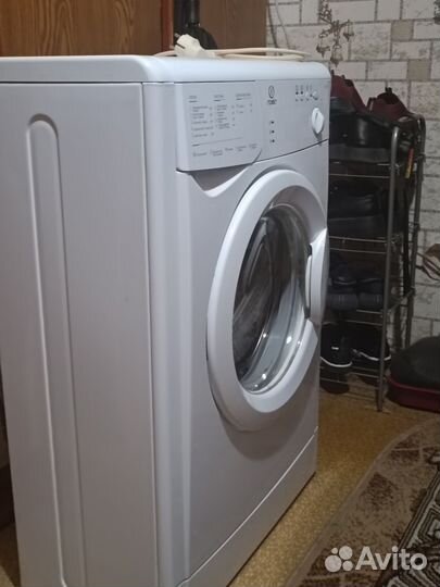 Стиральная машина indesit