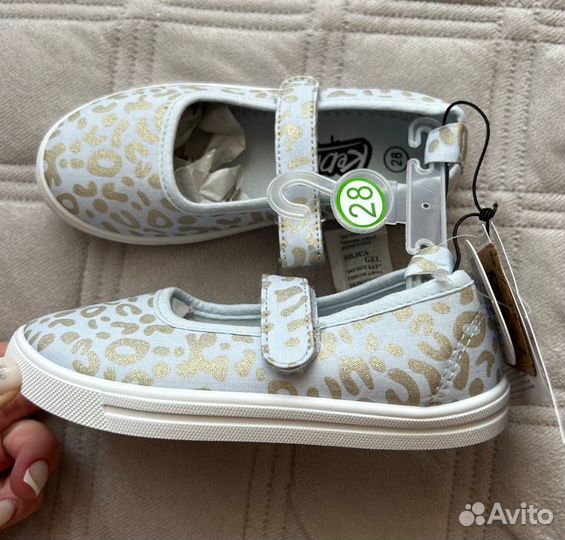 Кеды для девочки новые, 28 размер