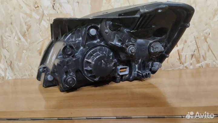 Оригинальная фара левая на kia rio2