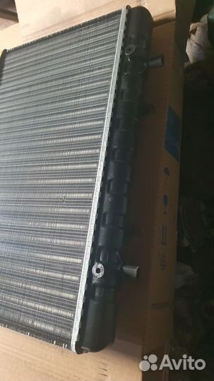 Радиатор охлаждения volkswagen