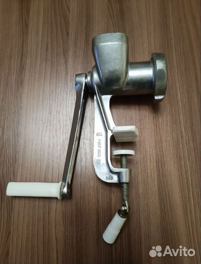 Мясорубка ручная