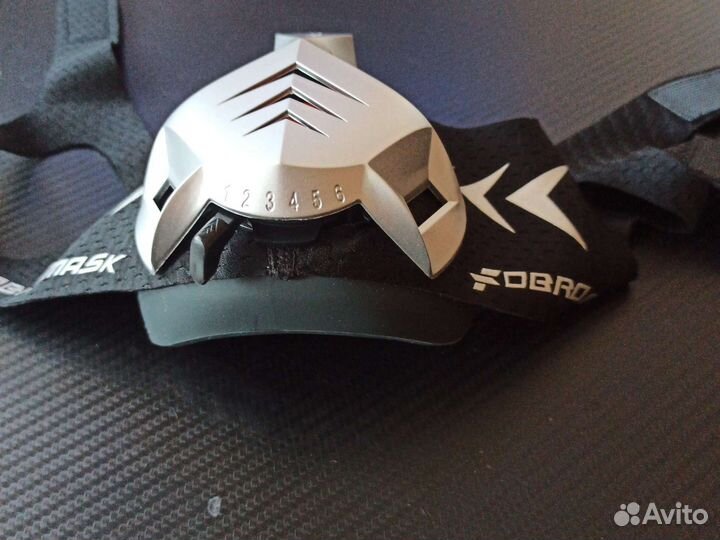 Кислородная маска для бега и занятий спортом