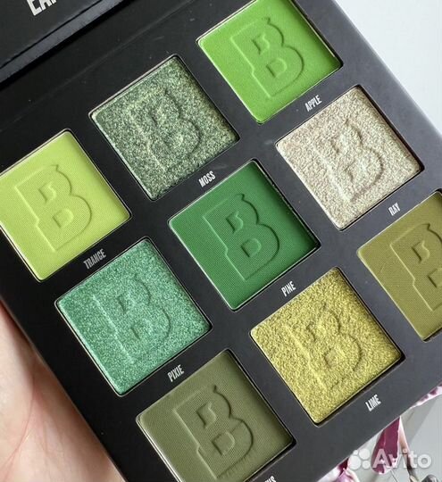 Палитра теней beauty bay earthy 9