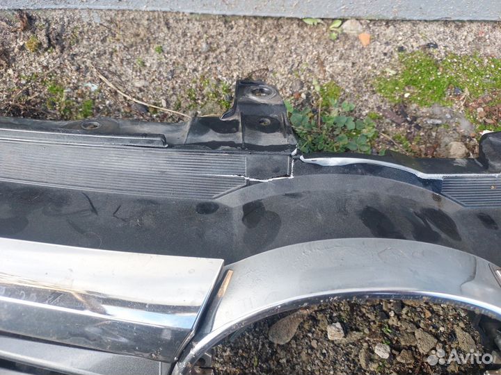 Решетка радиатора на toyota camry 55