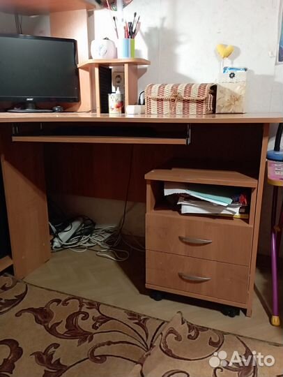 Компьютерный стол бу