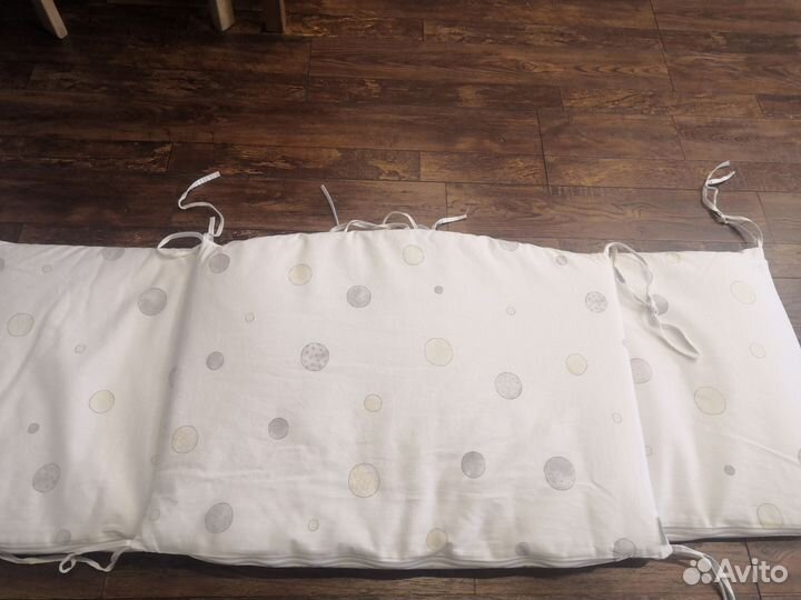 Бортики в кроватку