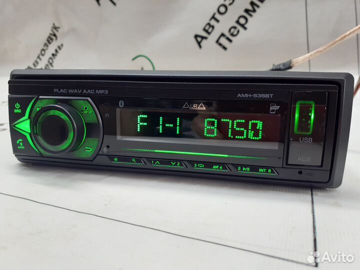 Магнитола с Bluetooth Aura