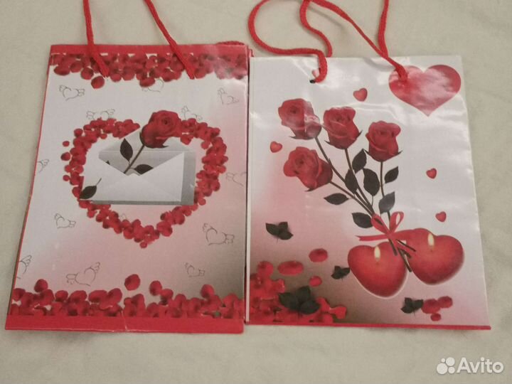 Пакеты подарочные