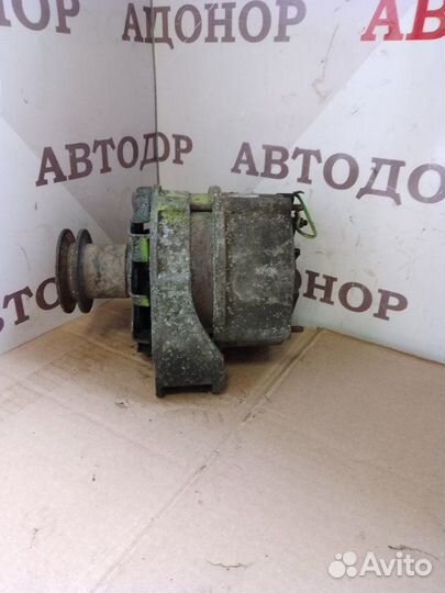 Генератор Volkswagen Passat B3 2.0 1991