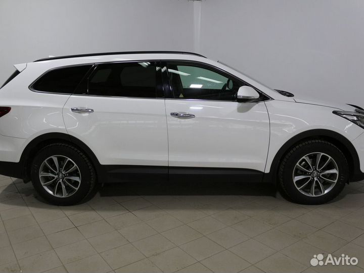 Hyundai Grand Santa Fe 2.2 AT, 2017, 87 897 км