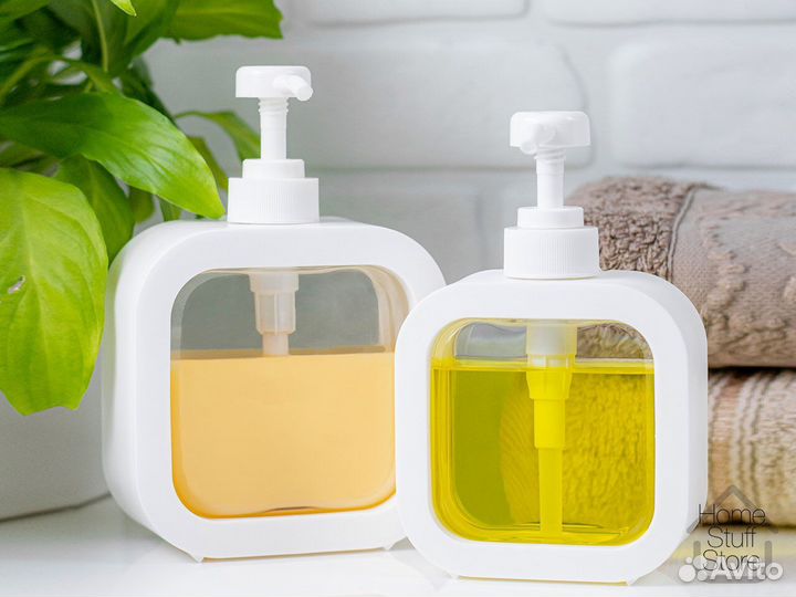 Белый квадратный дозатор для мыла