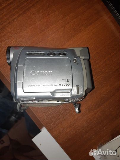 Видеокамера