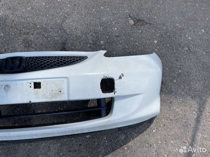 Передний бампер Honda Fit GD1