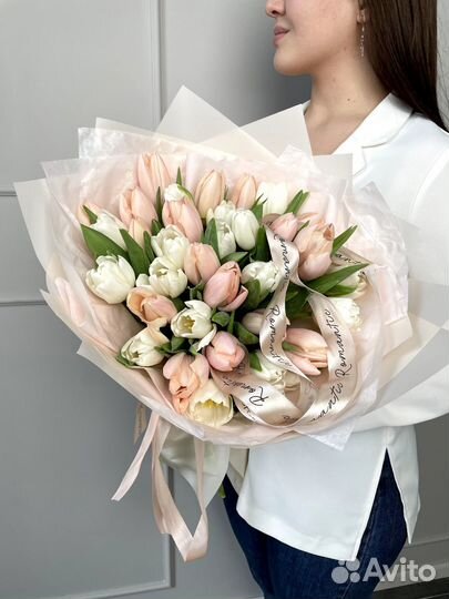 Тюльпаны с доставкой,цветы оптом