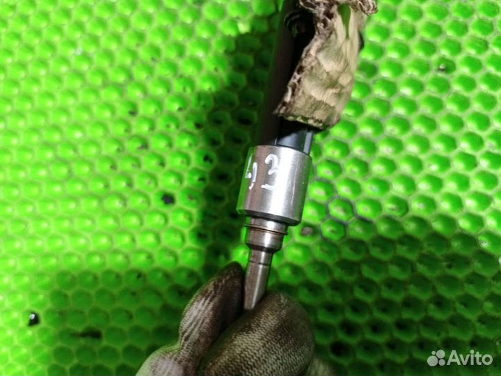 Форсунка топливная BMW 5