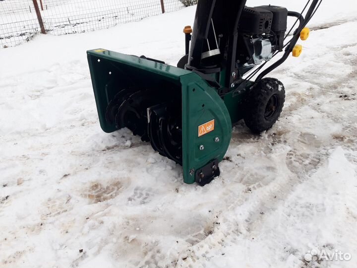 Снегоуборщик бу