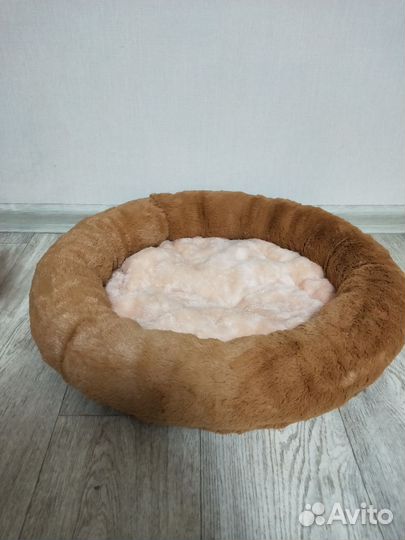 Лежанка для кошек