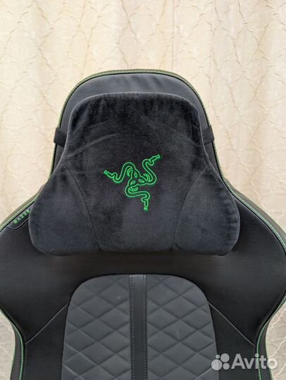 Игровое кресло - Razer Enki