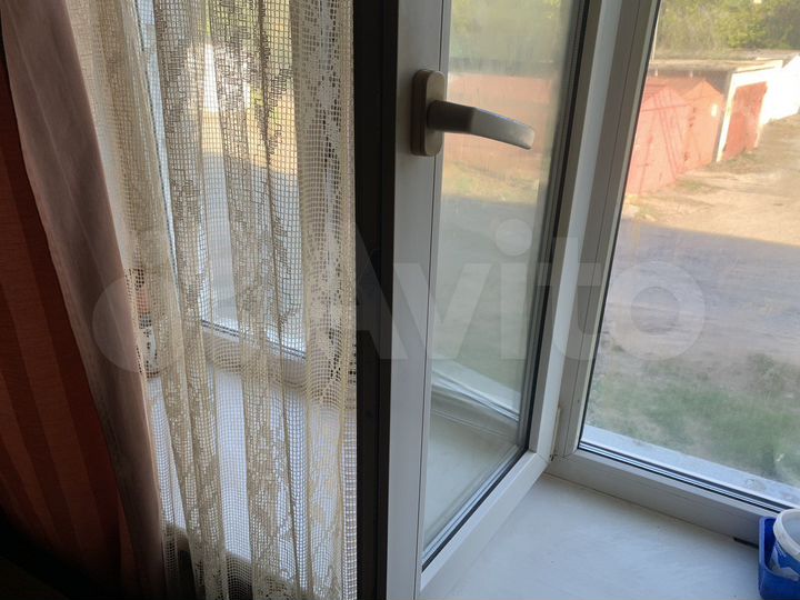 Комната 15 м² в 4-к., 1/5 эт.