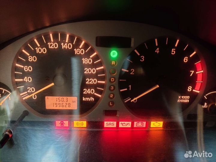 Mitsubishi Carisma 1.6 AT, 2003, 199 628 км