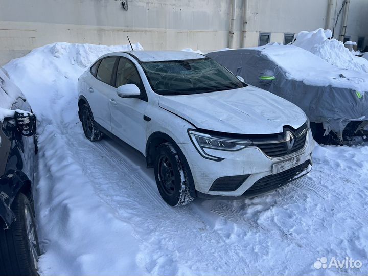 Renault Arkana 1.6 CVT, 2021, битый, 75 403 км