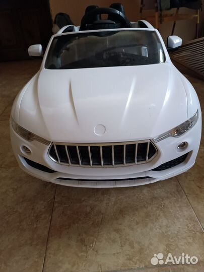 Детский электромобиль