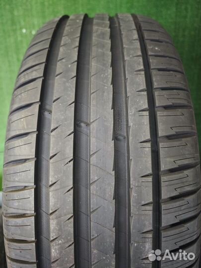 Michelin Pilot Sport 4 SUV 315/35 R21 111Y