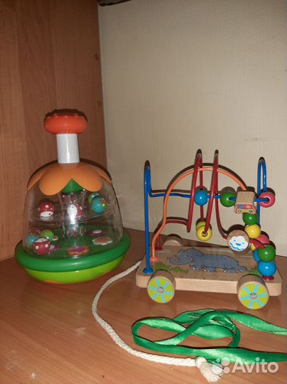 Развивающие игрушки для детей пакетом. Юла chicco