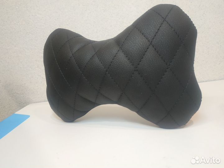 Подушка под шею автомобильная на подголовник
