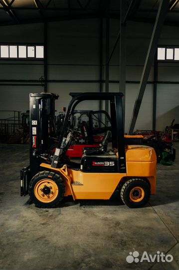 Вилочный погрузчик Zauberg CPCD35-XC5C, 2023