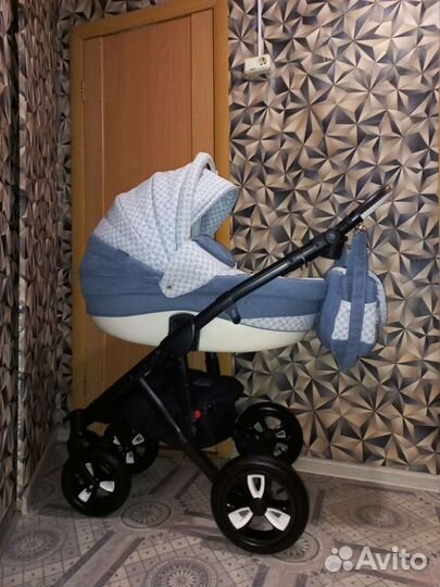 Коляска Adamex Avila 3в1