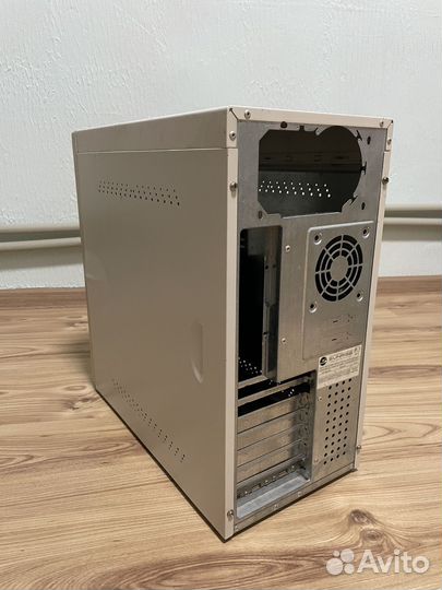 Корпус для компьютера
