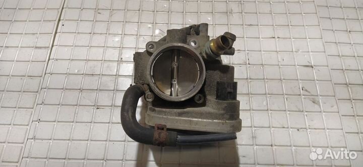 Дроссельная заслонка Opel Astra H 1.8