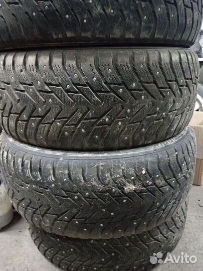 Nokian Tyres Hakkapeliitta 8 SUV 235/55 R17 103T