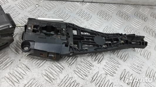 Замок двери передней правой chevrolet orlando (1NN