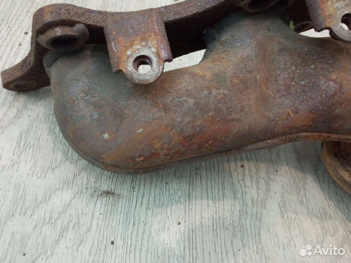 Коллектор выпускной левый Паджеро 4