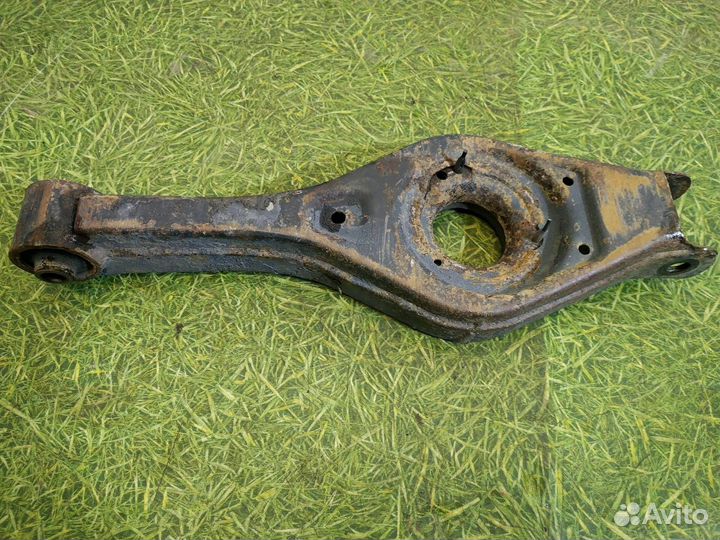 Рычаг поперечный под пружину Kia Ceed ED G4FA 1.4