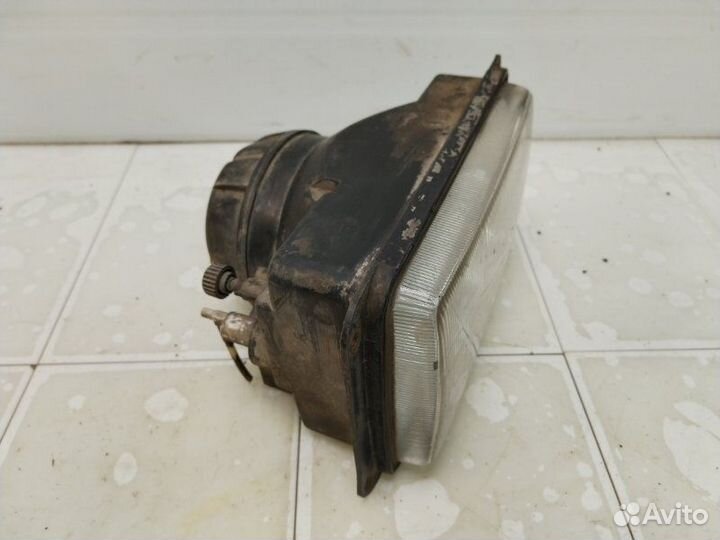 Фара передняя левая Газ Волга 3102 1996