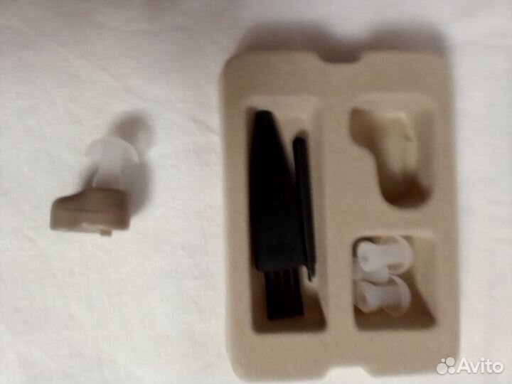 Слуховой аппарат внутриушной