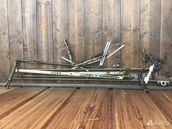 Фурнитура для балконной двери