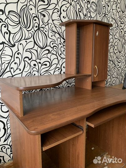 Компьютерный стол бу