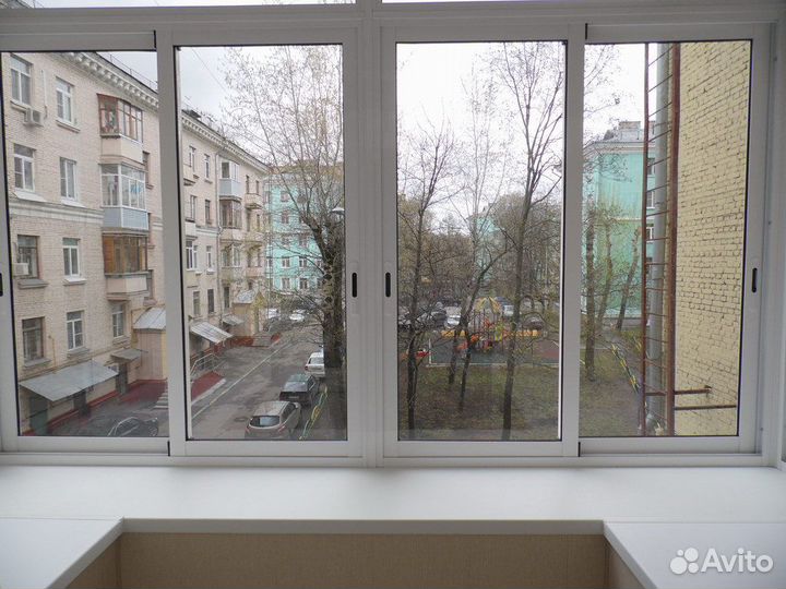 Алюминиевые раздвижные окна на балкон/лоджию