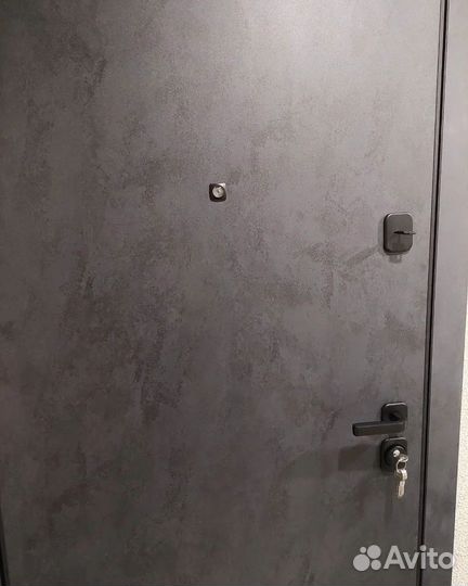 Дверь входная в наличии и под заказ