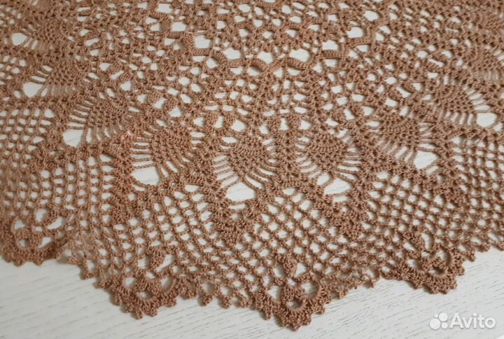 Салфетка (диаметр 74 см)