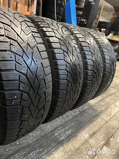 Gislaved NordFrost 100 SUV 235/65 R17 108T