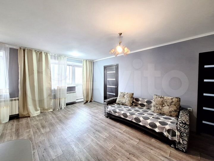 2-к. квартира, 43 м², 3/5 эт.