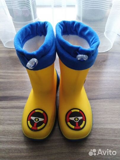 Резиновые сапоги