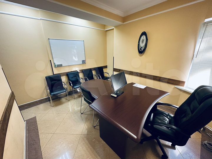 Офис, 130 м²