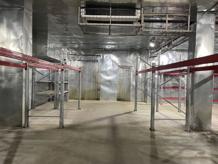 Холодильная камера, 132 м²