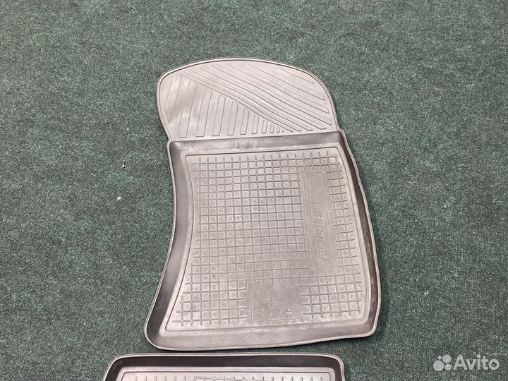Коврики на subaru forester